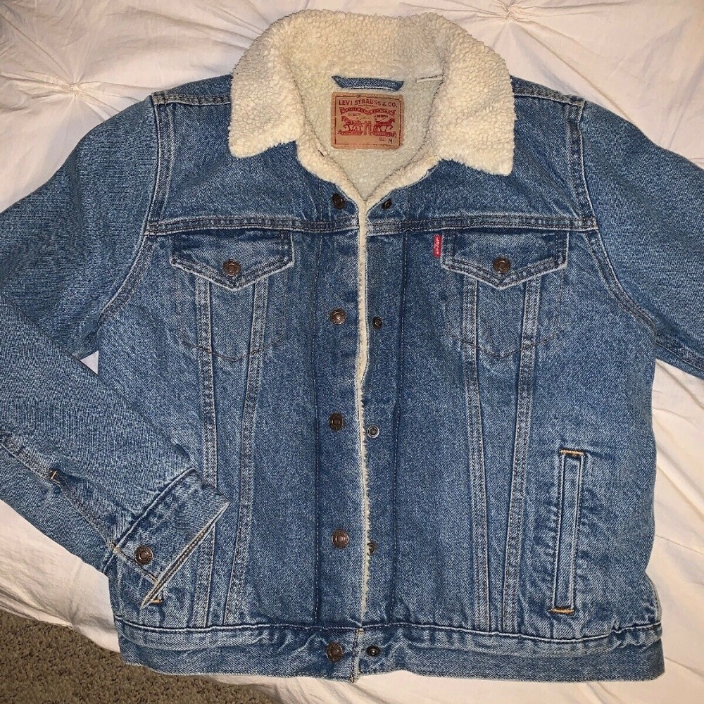 Levis Sherpa Trucker Jacket - Picture 1 of 3